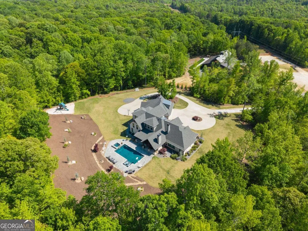3263 Tanners Mill RD Gainesville, GA 30507
