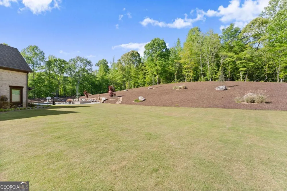 3263 Tanners Mill RD Gainesville, GA 30507