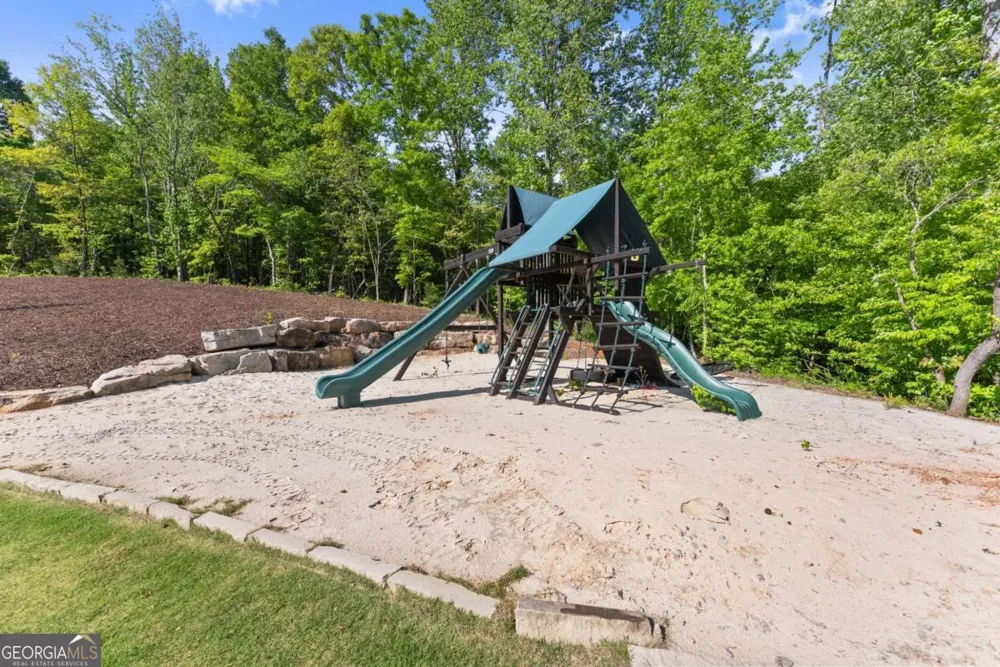 3263 Tanners Mill RD Gainesville, GA 30507