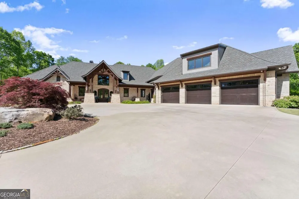 3263 Tanners Mill RD Gainesville, GA 30507