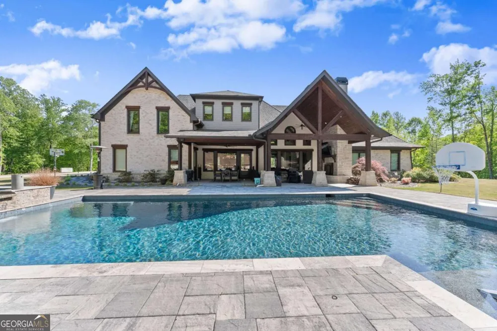 3263 Tanners Mill RD Gainesville, GA 30507