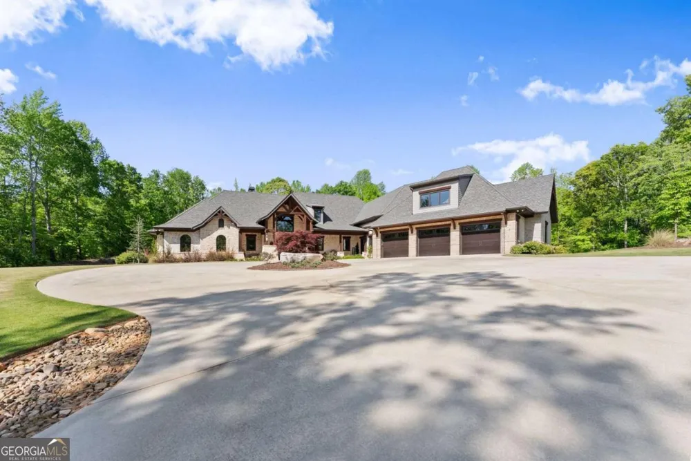3263 Tanners Mill RD Gainesville, GA 30507