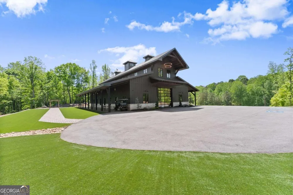 3263 Tanners Mill RD Gainesville, GA 30507