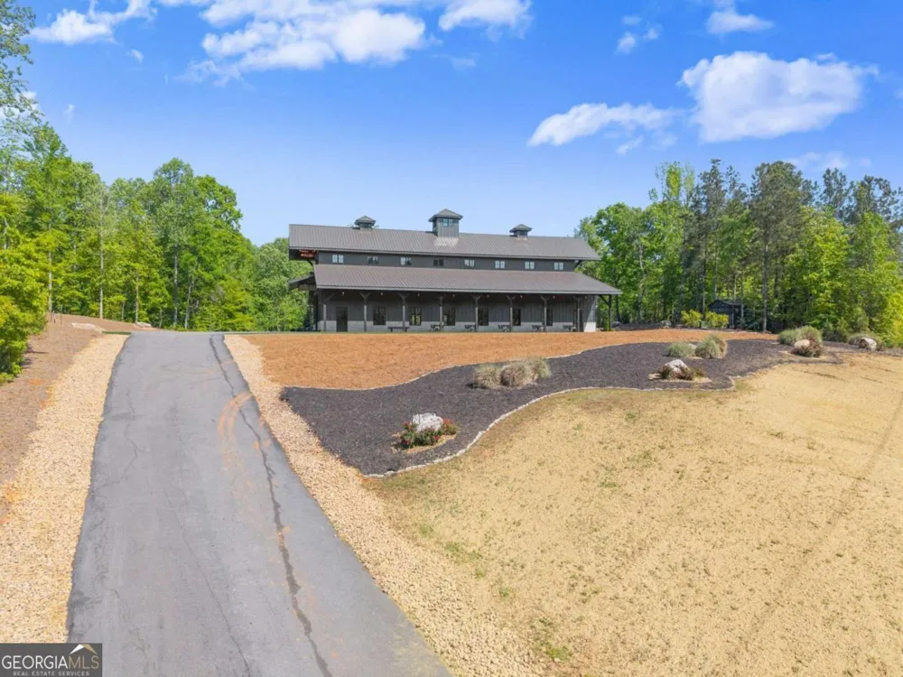 3263 Tanners Mill RD Gainesville, GA 30507