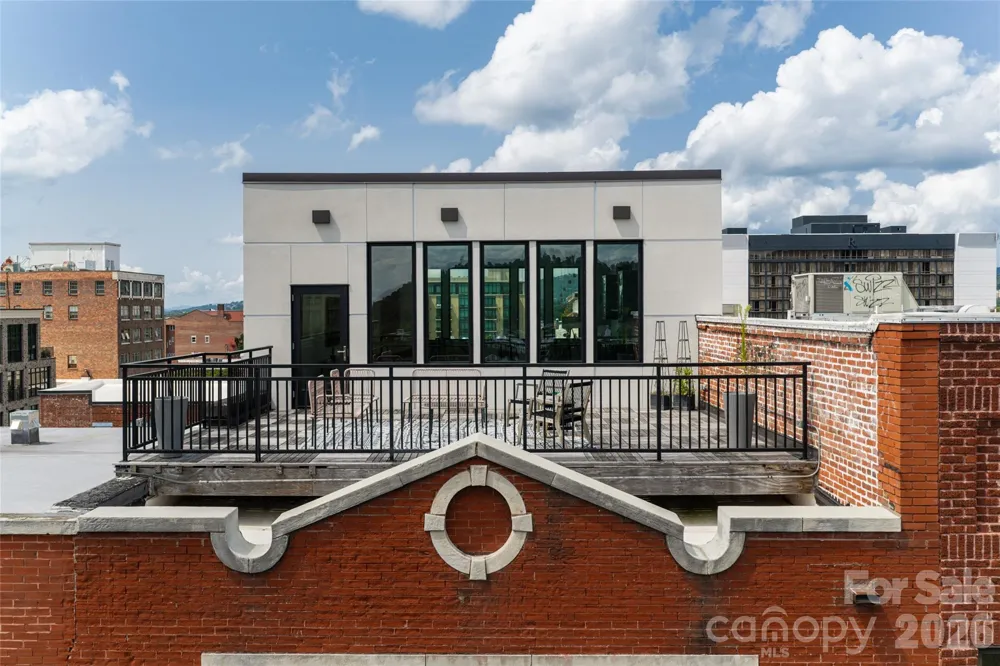 122 College Street #301 Asheville, NC 28801