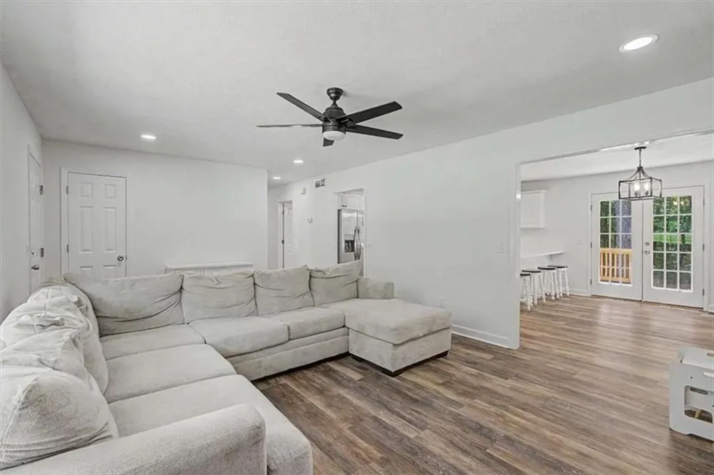 110 Mooyn Road Carrollton, GA 30116