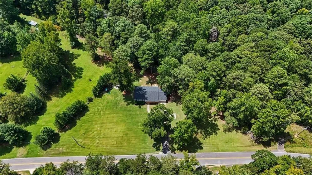 110 Mooyn Road Carrollton, GA 30116