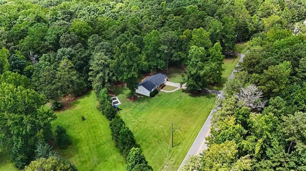 110 Mooyn Road Carrollton, GA 30116