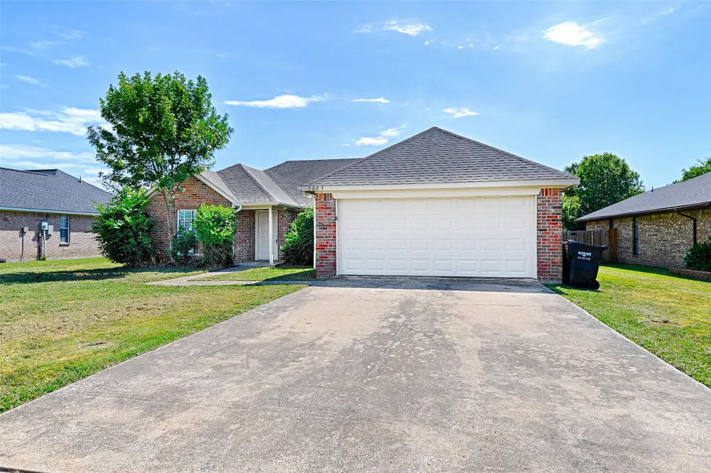 5003 Canton Street Greenville, TX 75402