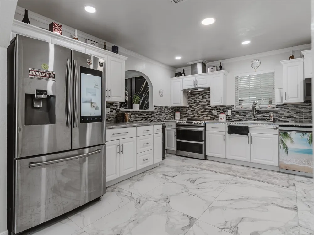 500 Oakwood Drive Euless, TX 76040