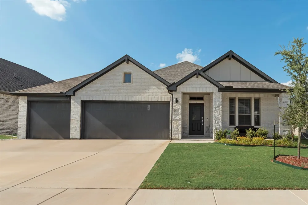 433 Leopold Trail Waxahachie, TX 75165