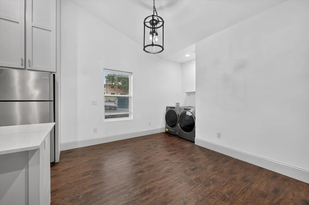 1216 W Nelson Street Denison, TX 75020