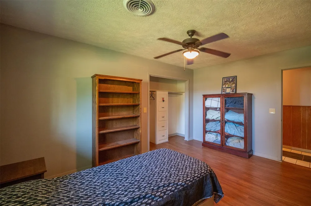 20545 Farm To Market 92 S Fred, TX 77616