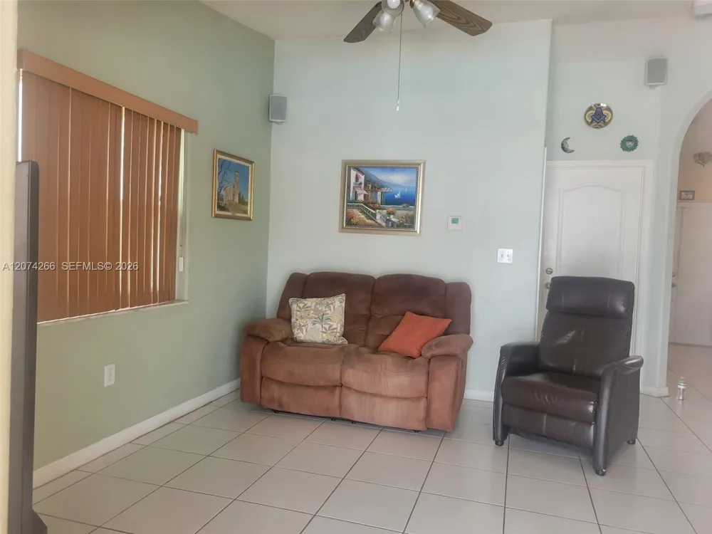 14770 SW 172nd St Miami, FL 33187