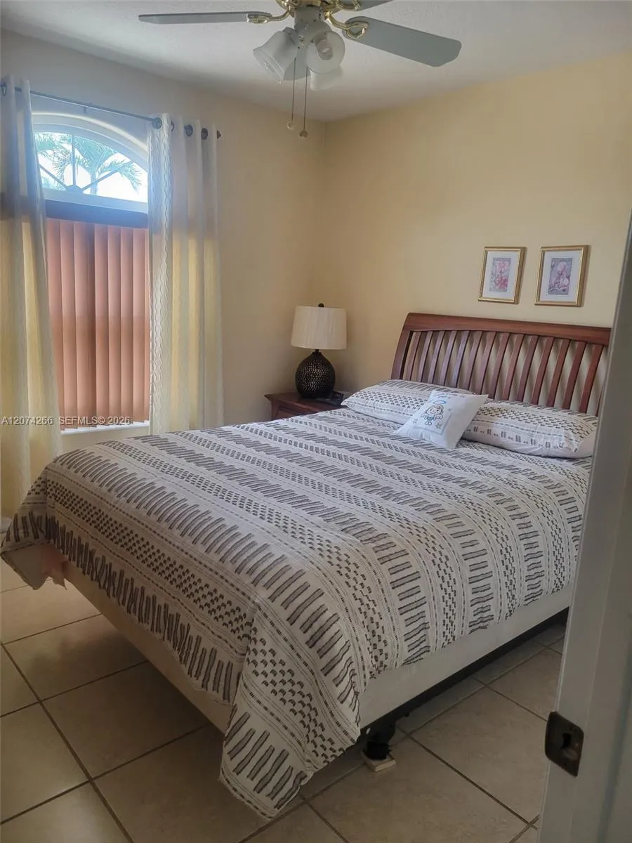 14770 SW 172nd St Miami, FL 33187