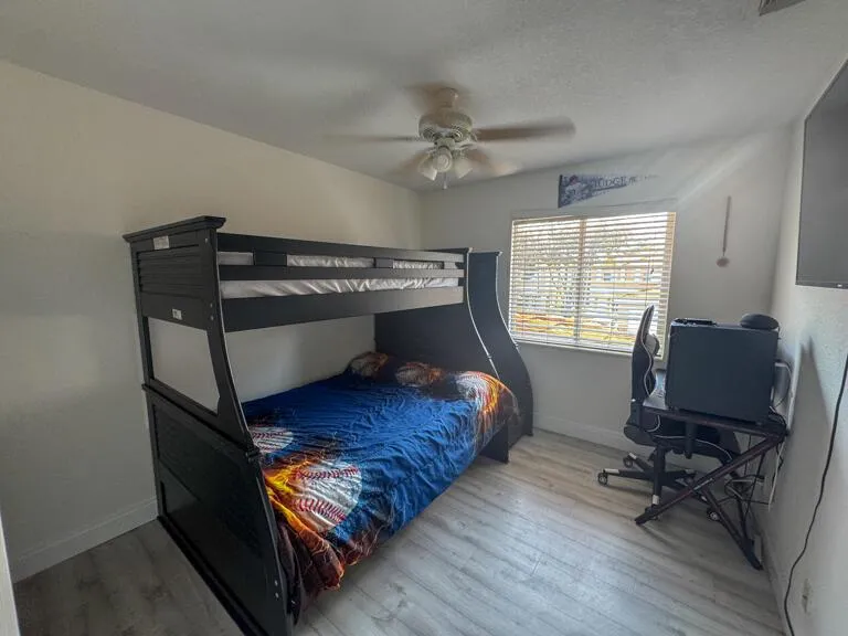 6111 Sugar Loaf Lane West Palm Beach, FL 33411