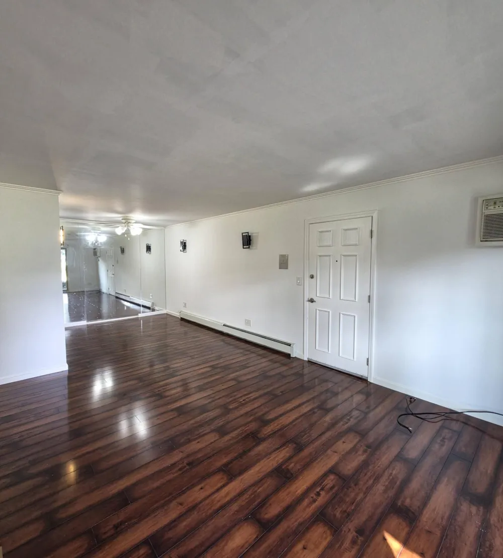 1968 Axtell Drive #1 Troy, MI 48084