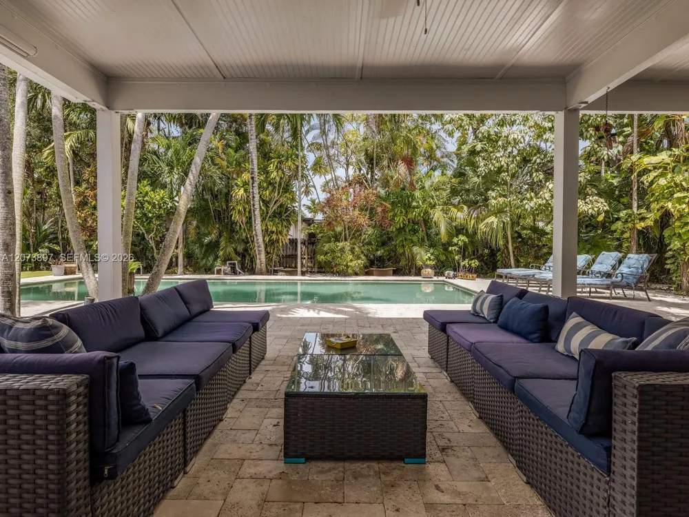 285 NE 103rd St Miami Shores, FL 33138