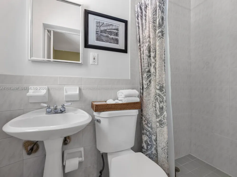 285 NE 103rd St Miami Shores, FL 33138