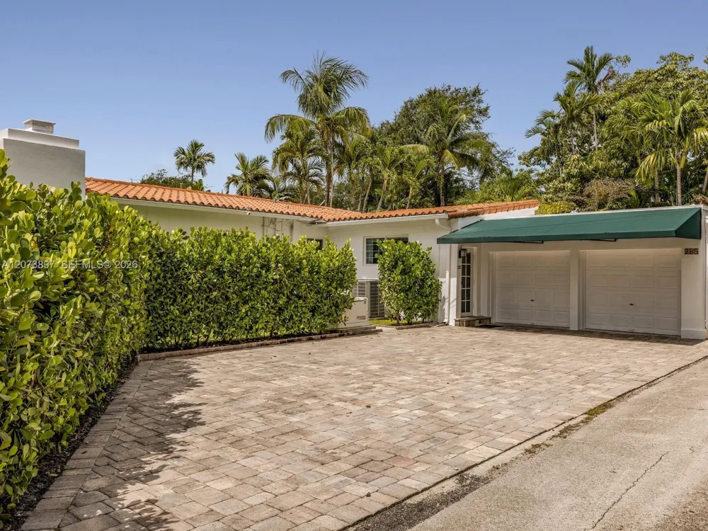 285 NE 103rd St Miami Shores, FL 33138