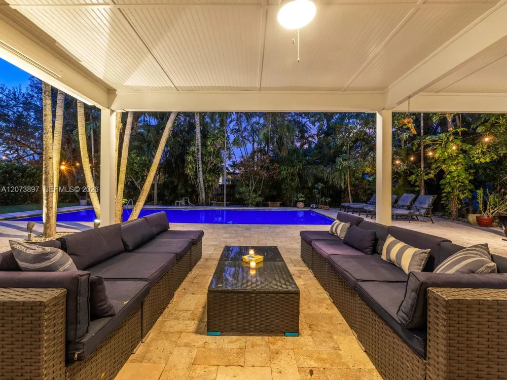 285 NE 103rd St Miami Shores, FL 33138