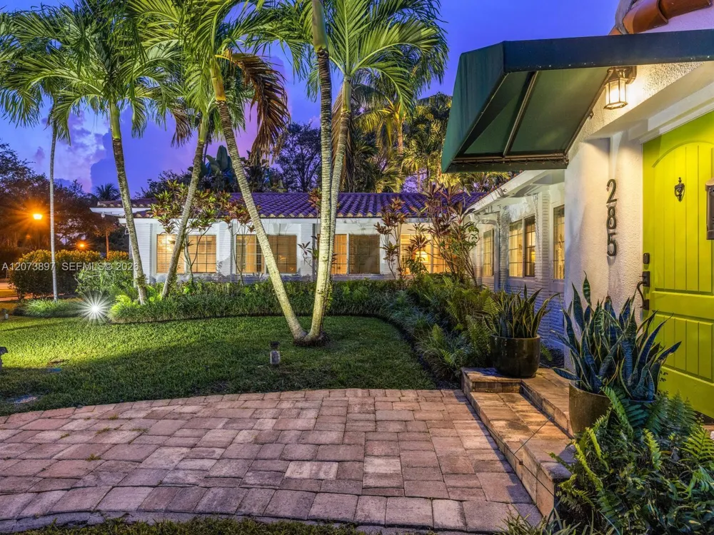 285 NE 103rd St Miami Shores, FL 33138