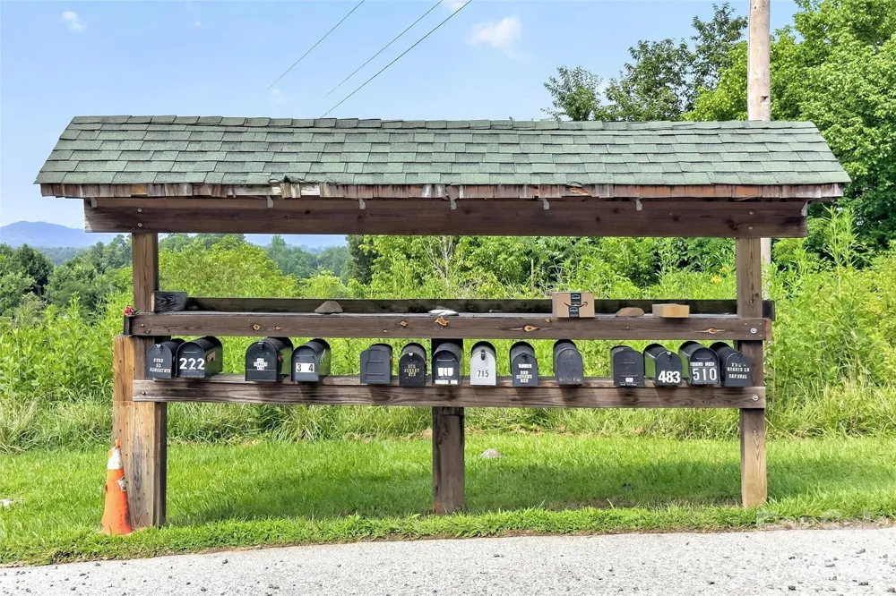none N 226 Highway ##26/27 Bakersville, NC 28705