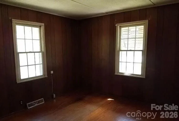 4721 Linden Street Columbia, SC 29203