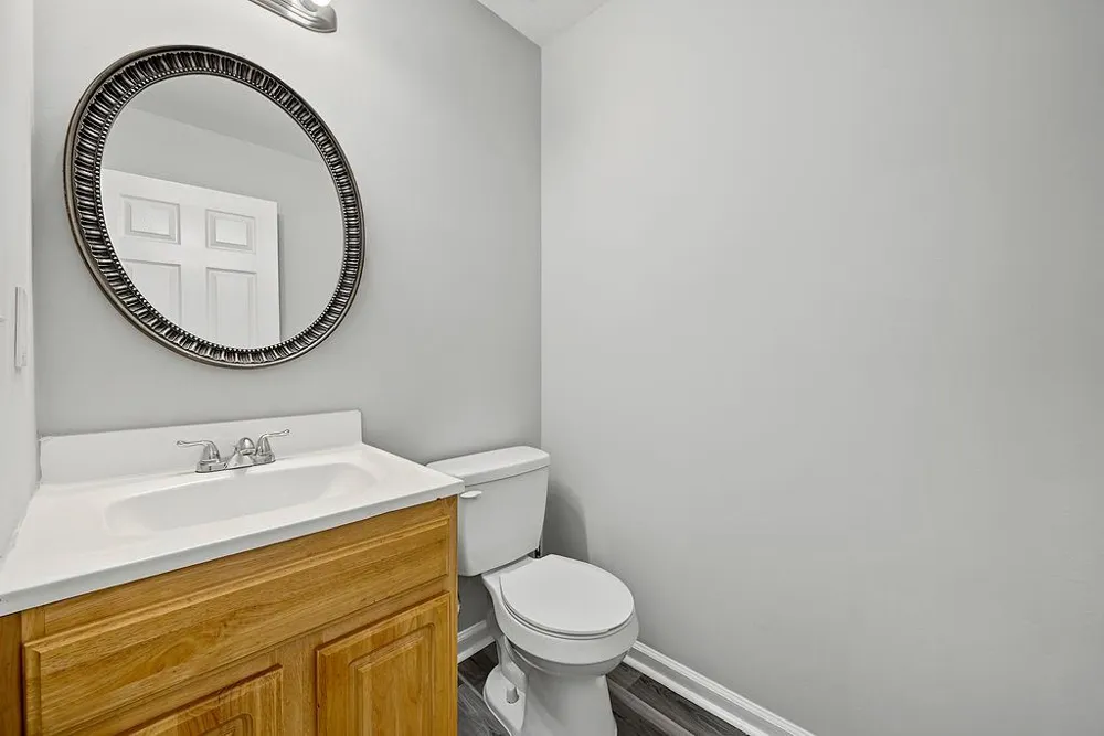 3071 Jones Street East Point, GA 30344