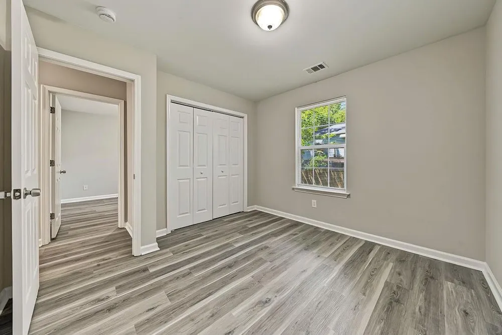 3071 Jones Street East Point, GA 30344