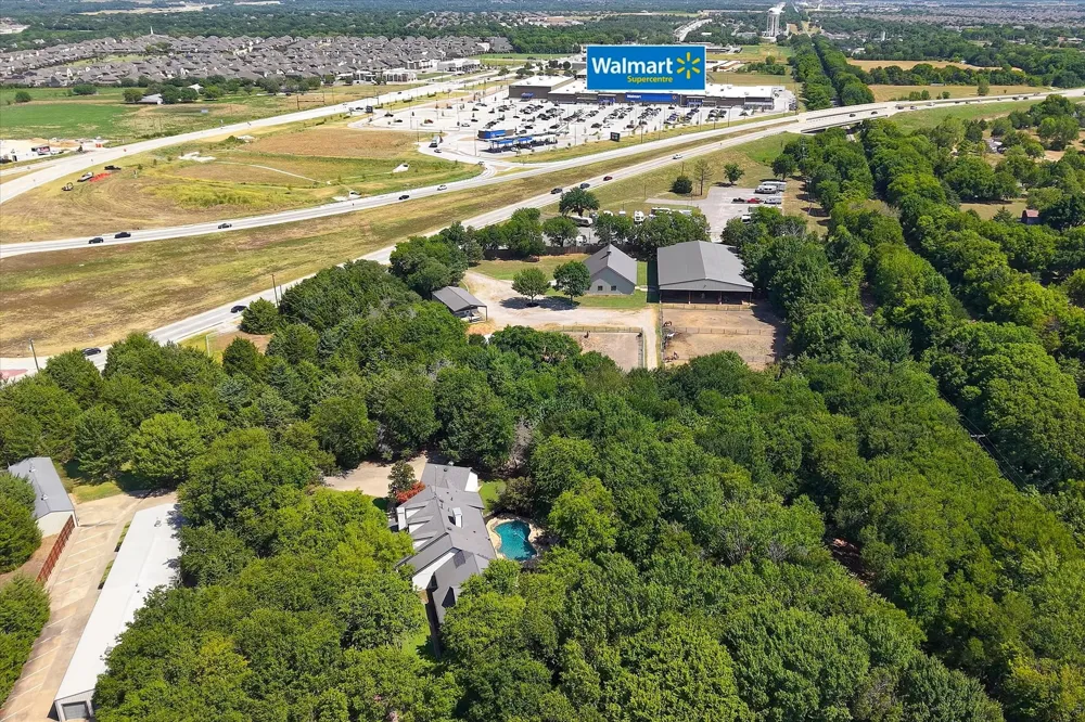 1606 Sam Rayburn Highway Melissa, TX 75454