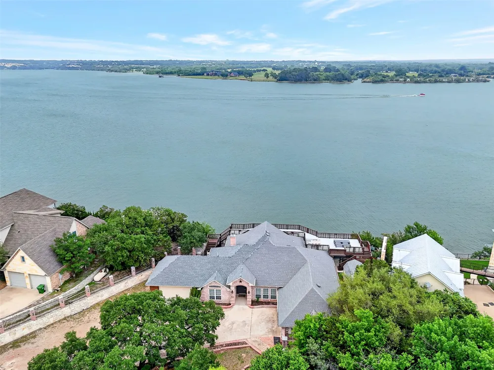 4508 Chavez Court Granbury, TX 76048