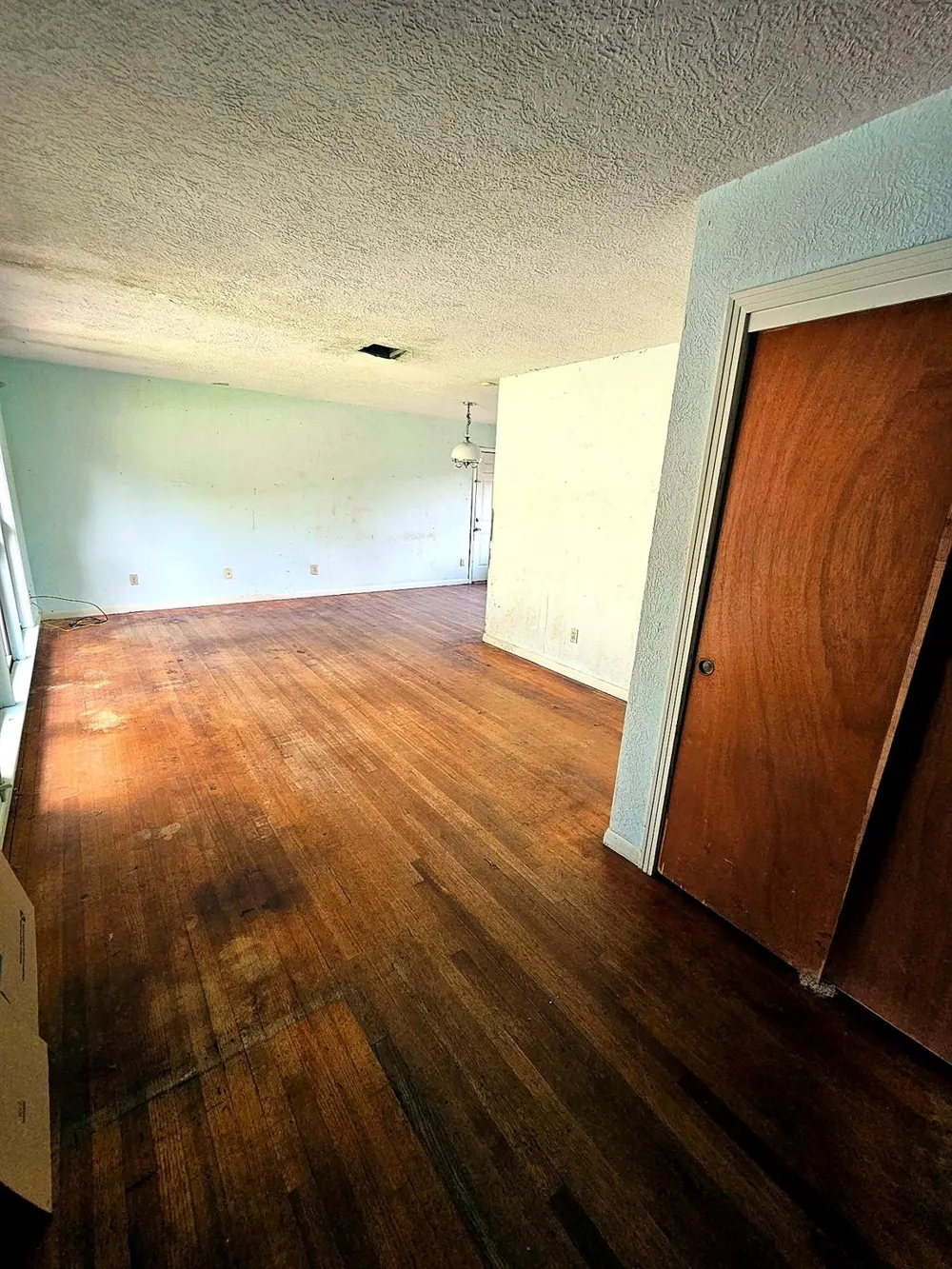 219 Carnation Street Lake Jackson, TX 77566