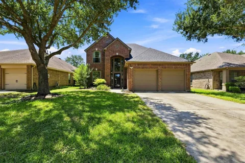 5526 Walnut Glen Lane