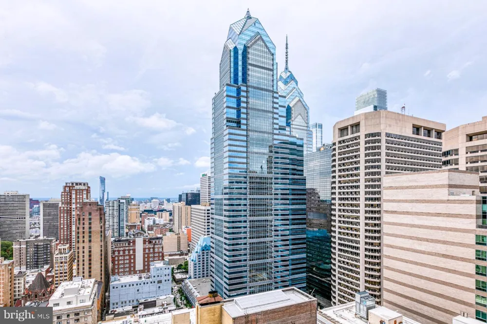 50 S 16TH STREET #5303 Philadelphia, PA 19102