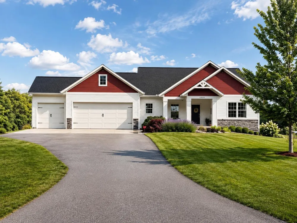 11953 124th Avenue Grand Haven, MI 49417