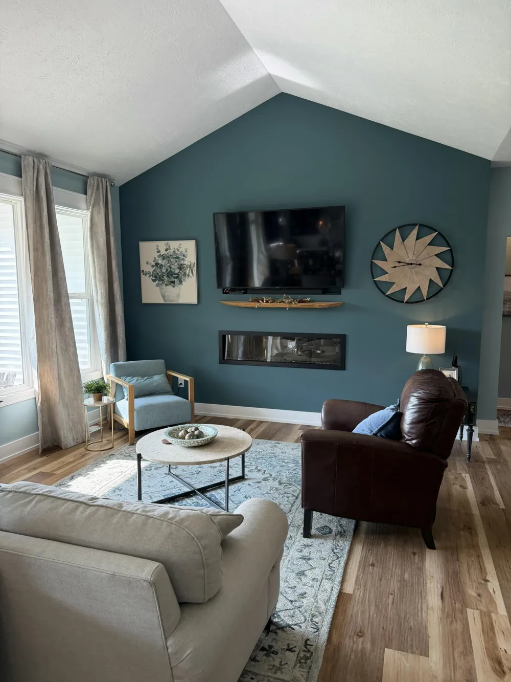 11953 124th Avenue Grand Haven, MI 49417