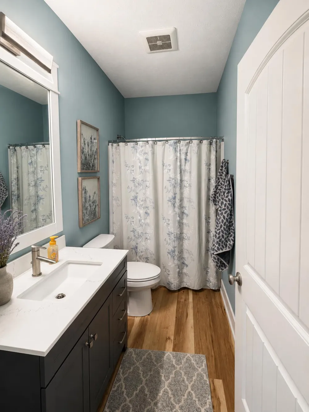 11953 124th Avenue Grand Haven, MI 49417