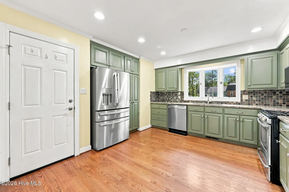114 Reed Drive Washington, NC 27889