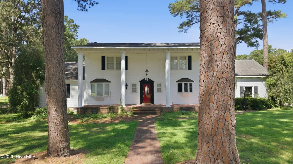 114 Reed Drive Washington, NC 27889