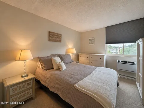 1000 River Road #3F