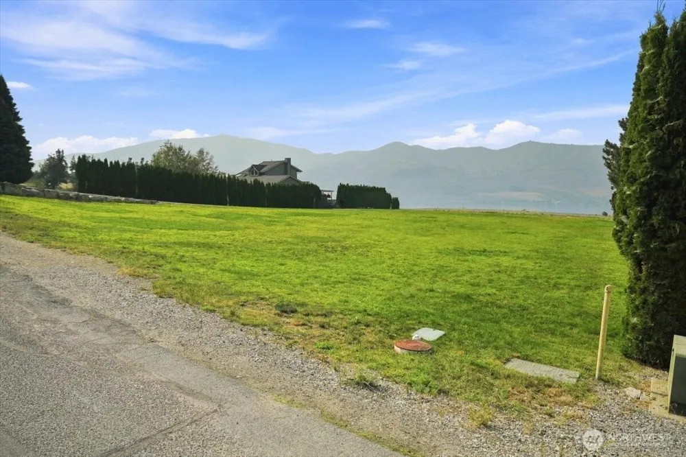 125 Highpoint Lane Chelan, WA 98816