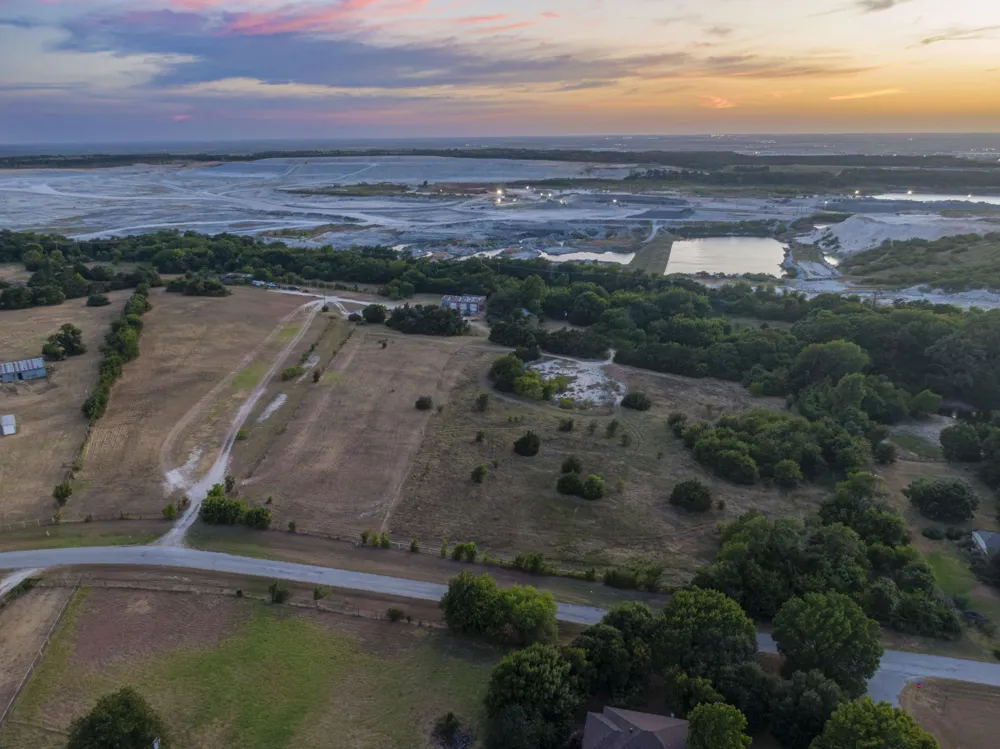 3441 Bluegrass Drive Midlothian, TX 76065