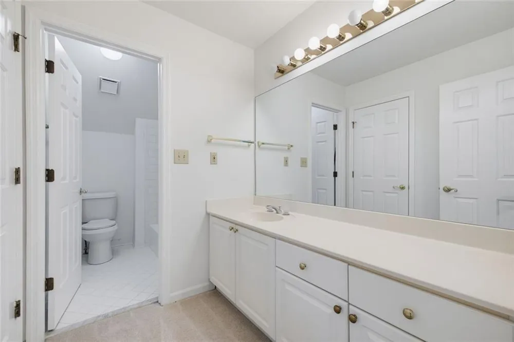 6260 Forest Hills Drive Peachtree Corners, GA 30092