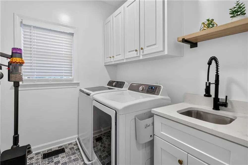3355 Kates Way Duluth, GA 30097