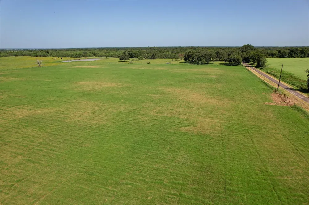 2 Cr 419 Bremond, TX 76629