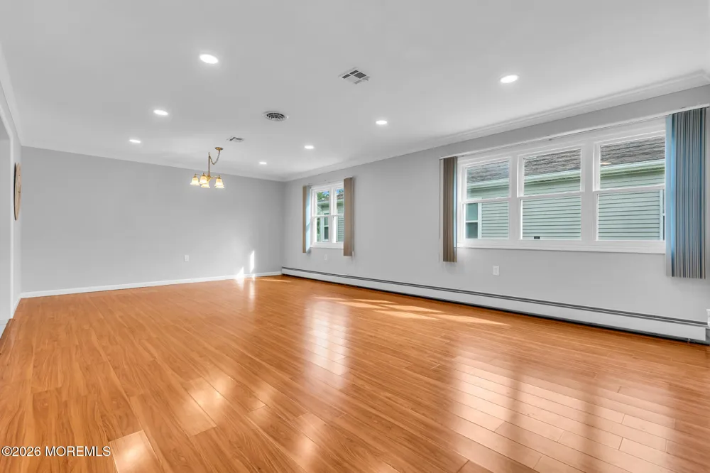 20 Camrose Street Toms River, NJ 08757