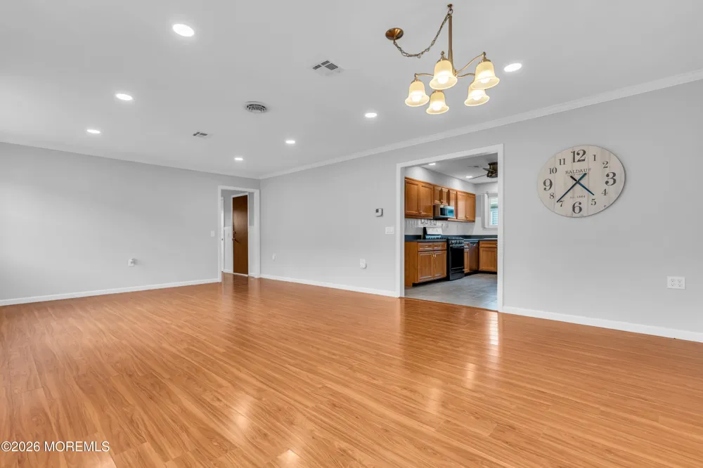 20 Camrose Street Toms River, NJ 08757