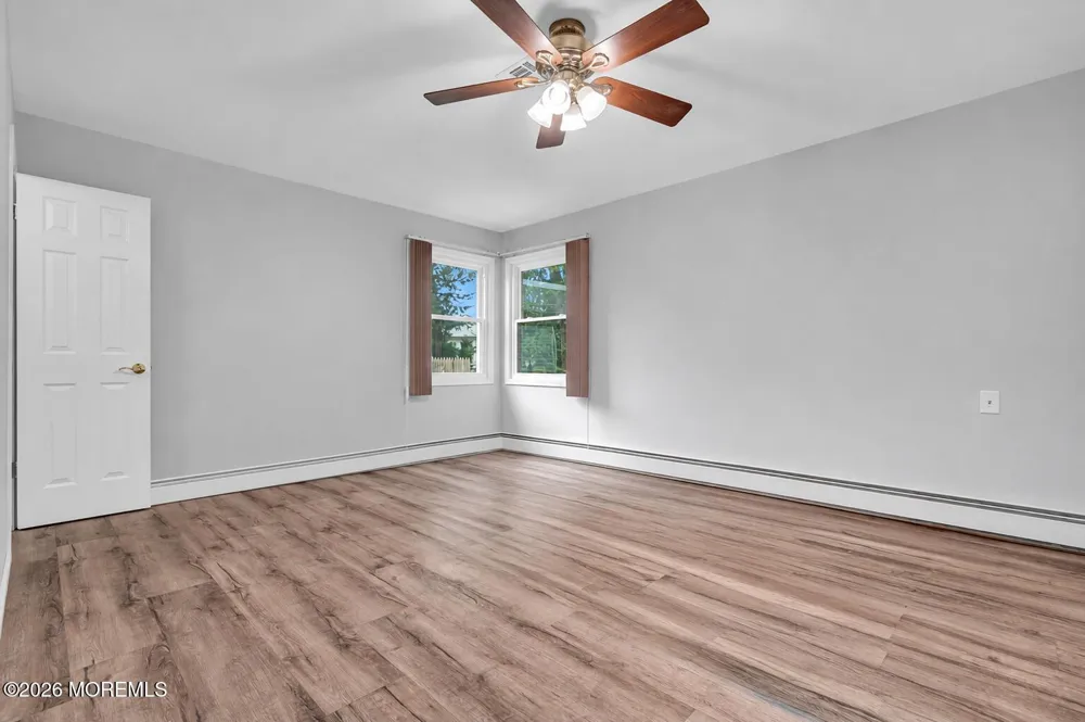 20 Camrose Street Toms River, NJ 08757