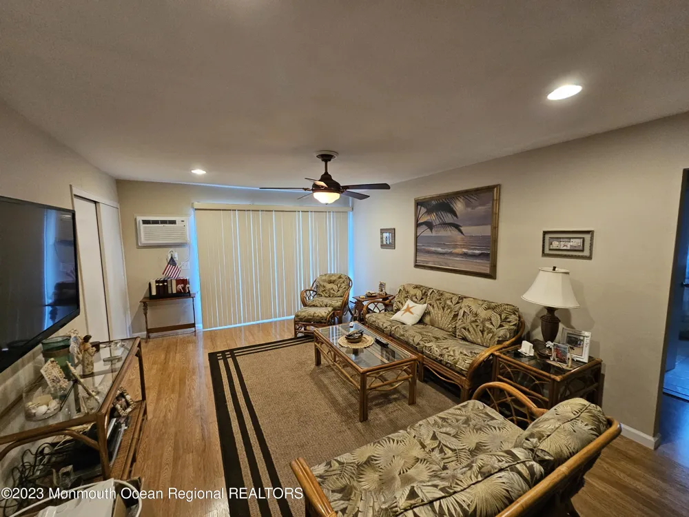 1187 Ocean Avenue #11 Sea Bright, NJ 07760